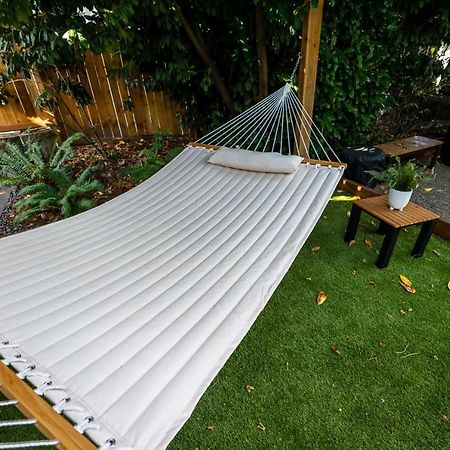 Relaxing Getaway Great Location Hammock, And Bocce Lejlighed Seattle Eksteriør billede